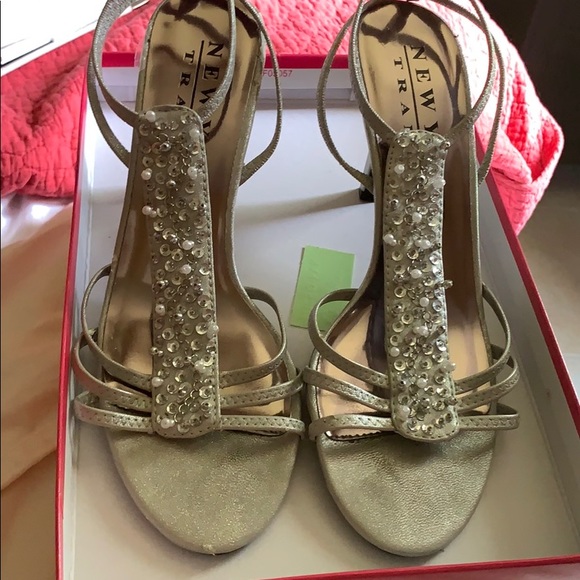 Silver sequined 3-inch heels - Picture 2 of 3